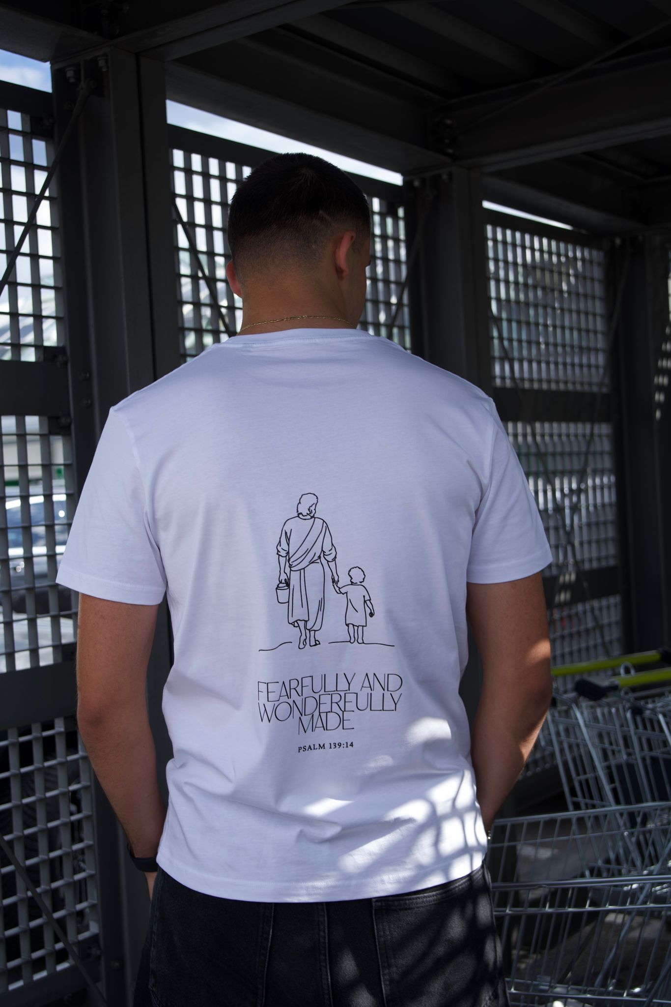 Elohim T-Shirt | beige & white