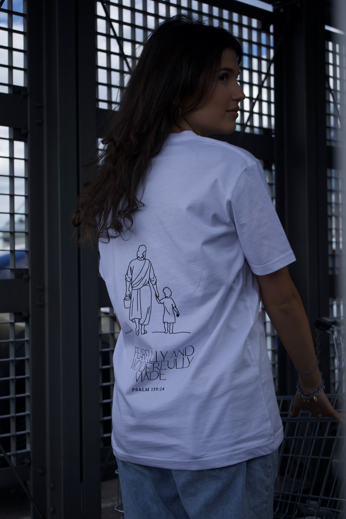 Elohim T-Shirt | beige & white